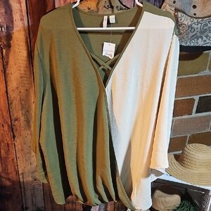 Cato Olive and Cream Top Size 22/24